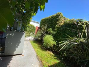 Zahrada ubytování Espacioso departamento 2 dormitorios ubicado en inmejorable zona de la plata