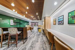 Istumisnurk majutusasutuses Bellevue 2BR w Indoor Pool Gym easy commute SEA-279