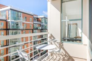 Φωτογραφία από το άλμπουμ του Waterfront S Beach 2BR w Pool Tennis Spa SFO-426 στο Σαν Φρανσίσκο