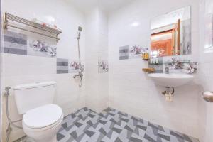 Phòng tắm tại Odessa hotel