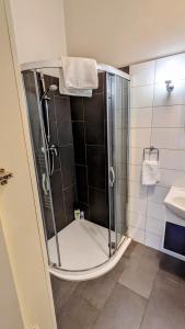 Kúpeľňa v ubytovaní FreeParking - Great Synagogue Apartment, 2 bedroom, 5 people ,WiFi, AC