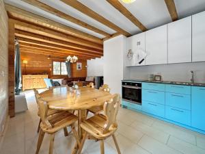 Cucina o angolo cottura di Chalet Albarose - Vercorin
