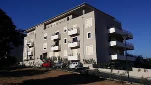 Budynek, w którym mieści się apartament