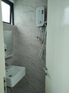 Foto de la galeria de Private Hot Jacuzzi Imperio Residence Melaka a Malaca
