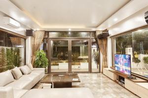 Χώρος καθιστικού στο Villa FLC Sầm Sơn , Căn Vip FLC