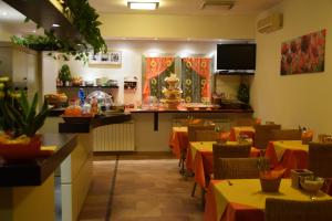 Restaurace v ubytování Hotel I Cedri