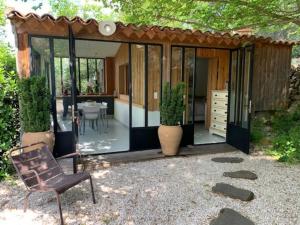 Fotografia z galérie ubytovania Sète, La maison du bois des Pierres Blanches v destinácii Sète