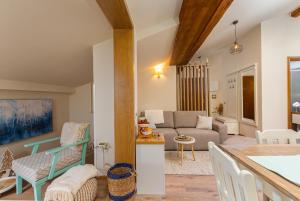 Imagen de la galería de Exclusive Seafront Bacchus Apartment, en Poreč