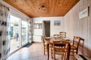 Fotografia z galérie ubytovania Jolie maison avec cour pour 5 personnes v destinácii Noirmoutier-en-l’Île + 9 fotografií