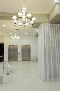 Фотография из галереи Kyriad Prestige Perpignan Centre Gare в Перпиньяне