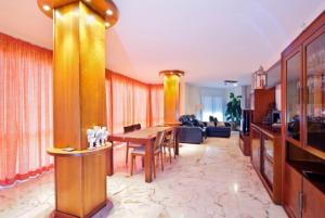 Posezení v ubytování Club Villamar - Apartment Las Vegas