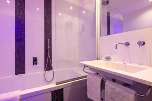 Koupelna v ubytování ATN Hôtel