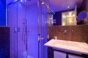 Koupelna v ubytování ATN Hôtel