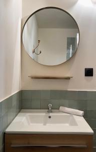 Kúpeľňa v ubytovaní Beauregard Cévennes - Splendide chambre d'hôtes, indépendante et moderne