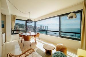 Posezení v ubytování Torre Levante - 23º by Inmobiliaria Milonas
