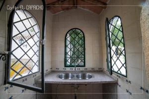 Zdjęcie z galerii obiektu Cortijo El Segador y El Capricho w mieście Almedinilla