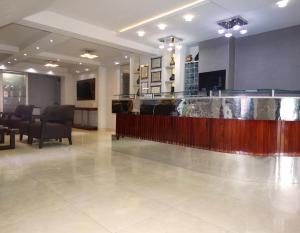 Lobbyn eller receptionsområdet på Hotel Gran Sipan