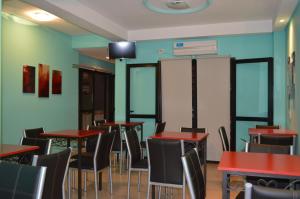 Restoran atau tempat makan lain di Mercer Hostal