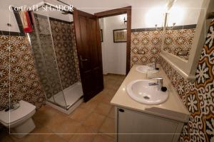 Łazienka w obiekcie Cortijo El Segador y El Capricho