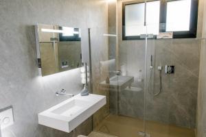 A bathroom at Apartamento VillaRo