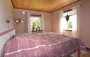Postel nebo postele na pokoji v ubytování Holiday Home Mjöback Vi