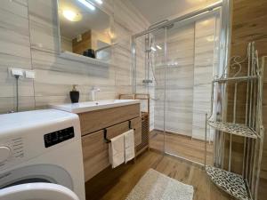 Koupelna v ubytování SUNADOR - Adults Only