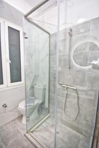Kúpeľňa v ubytovaní Kantouni Liston House