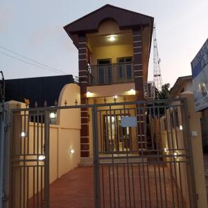 Gallery image of Marrets International Hotel - "Express" in Cape Coast