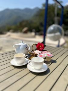Kaffee-/Teezubehör in der Unterkunft 北橫之星渡假山莊