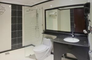 Ванная комната в Mina Concorde Hotel