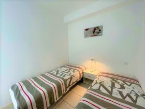 Fotografia z galérie ubytovania Bel appartement face mer avec piscine, à 2 pas de la plage - FR-1-652-32 v destinácii Saint-Jean-de-Monts