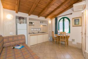 Η κουζίνα ή μικρή κουζίνα στο Residenza Solferino Castiglioncello