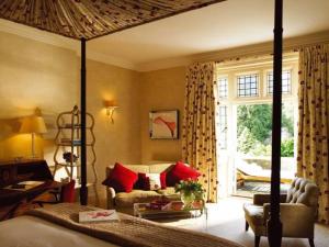 A seating area at Grayshott Health Spa 