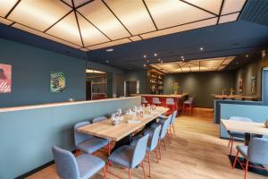 b-smart hotel Schönenwerd的休息区
