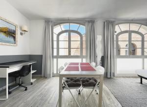 Fotografie z fotogalerie ubytování Stay U-nique Apartments GranDeGracia v destinaci Barcelona
