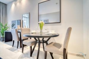 Gallery image of Lively Studio at DAMAC Celestia A Dubai South by Deluxe Holiday Homes in Dubai