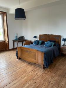 En eller flere senge i et værelse på La Maison d’Hortense et Lili