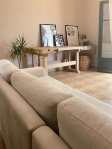 A television and/or entertainment centre at Agrilia Maison