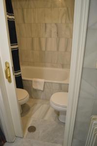 A bathroom at Apartamento Adoratrices