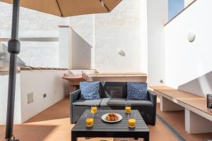 Posedenie v ubytovaní Urbe10 Carreteria Big Terrace Suite