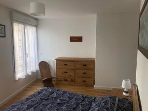 Posteľ alebo postele v izbe v ubytovaní Echappée mer - 4 pers - Parking privé - Ascenseur - 60m2