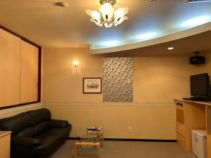 Afbeelding uit fotogalerij van ホテルSpace24 in Miyakonojo