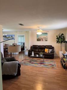 Gallery image of Super Comfy " Arcade" Home in Cape Coral, Great Location! in Cape Coral