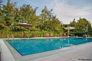 Bazén v ubytování Villa Navagero - Ca' degli Stefani C nebo v jeho okolí
