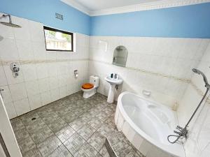 Bagno di Main Stream Beach Villa