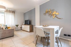 Televisyen dan/atau pusat hiburan di Design Apartments Sassari-Via Roma