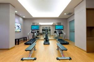 Fitnesscenter och/eller fitnessfaciliteter på Fairfield by Marriott Bengaluru Rajajinagar