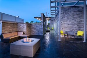 Posezení v ubytování SpringHill Suites by Marriott Austin North