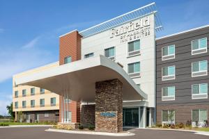 a rendering of the exterior of a hotel at Fairfield Inn & Suites by Marriott Milwaukee West in West Milwaukee