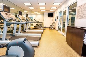 Fitness centrum a/nebo fitness zařízení v ubytování Fairfield Inn & Suites by Marriott San Antonio Downtown/Alamo Plaza